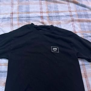 Chomp t-shirt size small